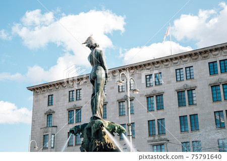 Havis Amanda fountain in Helsinki, Finland 75791640