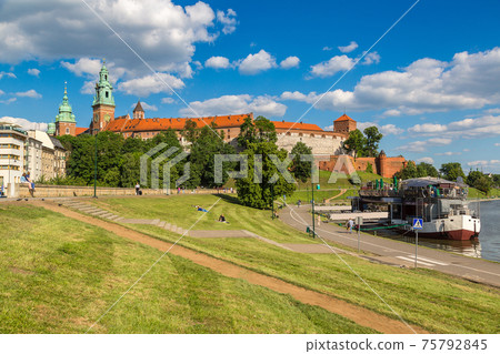 Wawel royal castle in Krakow Wawel royal castle in Krakow 75792845