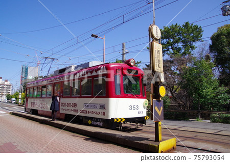住吉鳥居巴士站的阪急電車道 住吉鳥居巴士站的阪急電車道 75793054