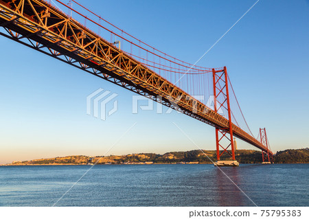 Rail bridge  in Lisbon, Portugal. 75795383