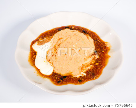 Shichimi soy sauce mayonnaise Shichimi soy sauce mayonnaise 75796645