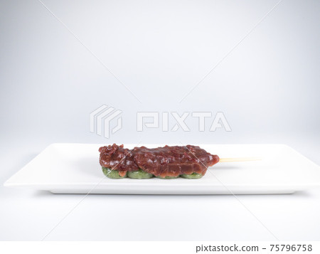 Granulated sugar dumplings Granulated sugar dumplings 75796758