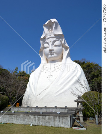 Ofuna Kannon, Kanagawa Prefecture 75797500