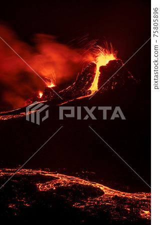 Fagradalsfjall volcanic eruption at night, Iceland 75805896