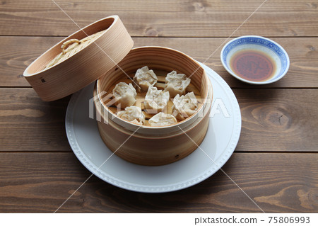 Shumai Shumai Seiro Chinese Cuisine Wooden Table 75806993