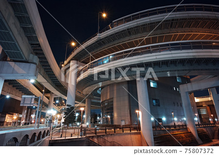 Night view of Nagoya Kurokawa IC 75807372
