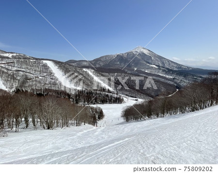 2021年3月,福島縣的Alts Bandai滑雪勝地 2021年3月,福島縣的Alts Bandai滑雪勝地 75809202