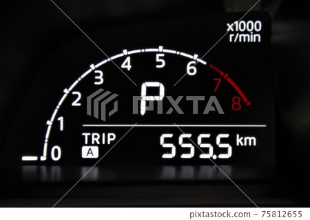 汽車轉速表和行程表 汽車轉速表和行程表 75812655