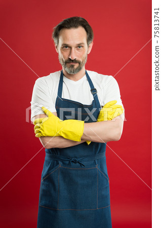 Powerful helper. On guard of cleanliness. Cleaning service 75813741