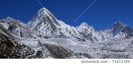 Spring scene on the way to the Everest Base Camp. Spring scene on the way to the Everest Base Camp. 75815189