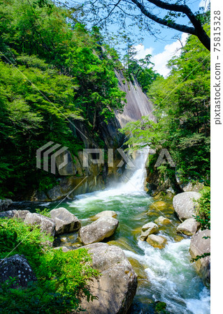 Shosenkyo (Summer): Senga Falls 75815328