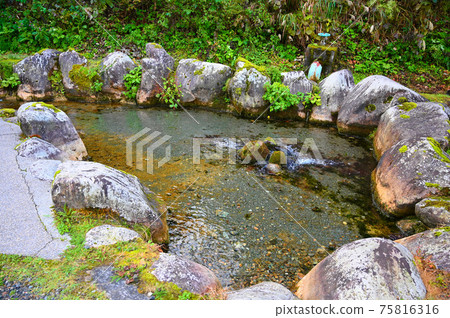系魚川市小aki川玉峽公園 系魚川市小aki川玉峽公園 75816316