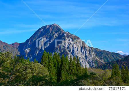 系魚川市妙城山 75817171