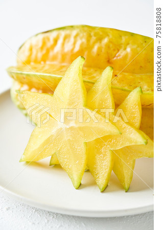 Okinawa Prefecture Star Fruit 75818808