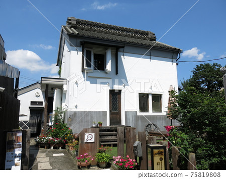 Sasaya storehouse in Nagareyama Honcho 75819808