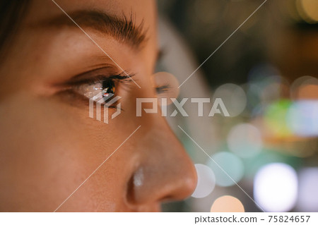 Teary eyes of young woman Teary eyes of young woman 75824657