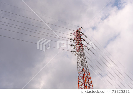 塔和天空 塔和天空 75825251