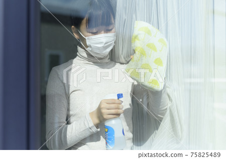 Window cleaning 75825489