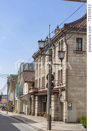 可以感受到歷史浪漫的福島縣會中若市市南中町通 可以感受到歷史浪漫的福島縣會中若市市南中町通 75830933