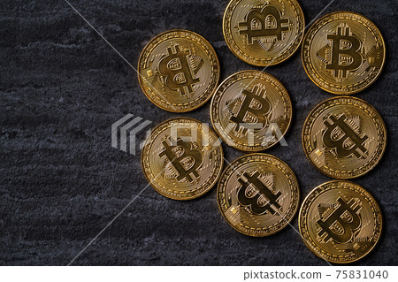 Bitcoin virtual currency cryptocurrency currency top view Bitcoin cryptocurrency ビットコイン Bitcoin virtual currency cryptocurrency currency top view Bitcoin cryptocurrency ビットコイン 75831040