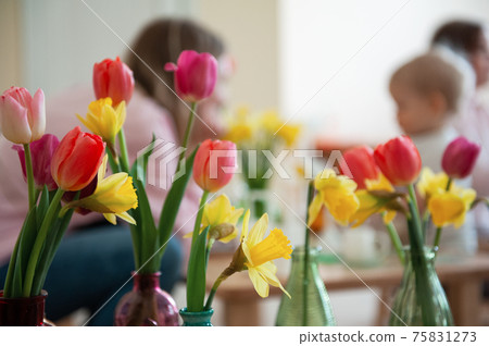 Concept of graduation in kindergarten 75831273