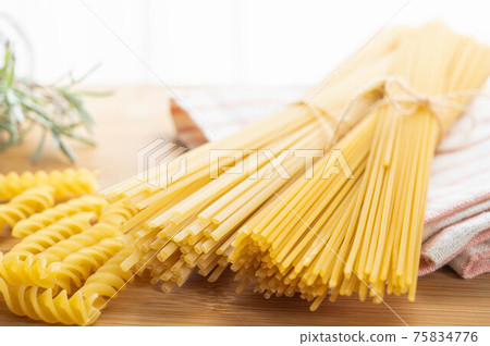 麵條乾麵條 麵條乾麵條 75834776