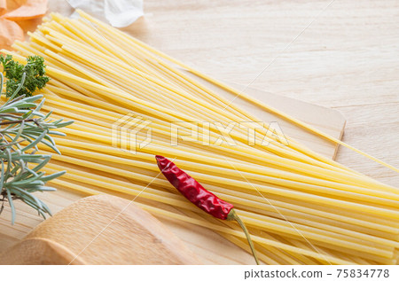 麵條乾麵條 麵條乾麵條 75834778