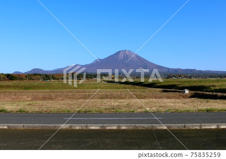 上田昌司攝影博物館的大山景色 75835259