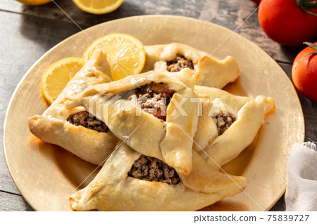 Traditional middle eastern fatayer Traditional middle eastern fatayer 75839727