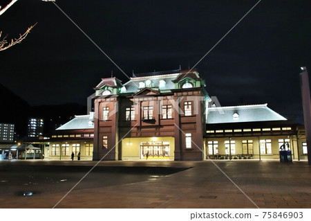 Illuminated Mojiko Station 75846903