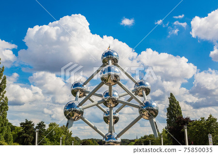 Atomium structure in Brussels Atomium structure in Brussels 75850035