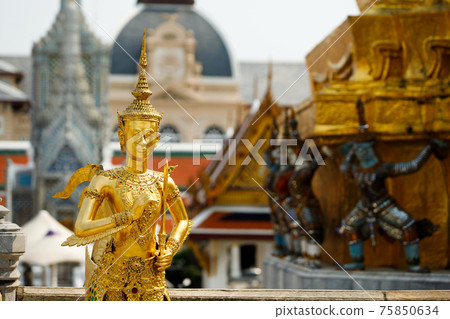 Public Temple decorate with Golden color to show Elite old Fashion Public Temple decorate with Golden color to show Elite old Fashion 75850634