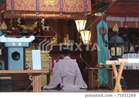 Hofu Tenmangu Shrine 75851269