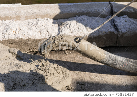 Concrete placing Concrete placing 75851437
