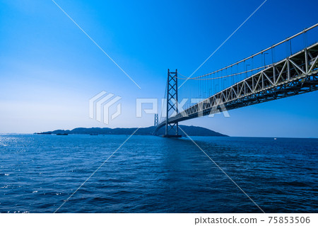 Akashi Kaikyo Bridge and Awaji Island 75853506