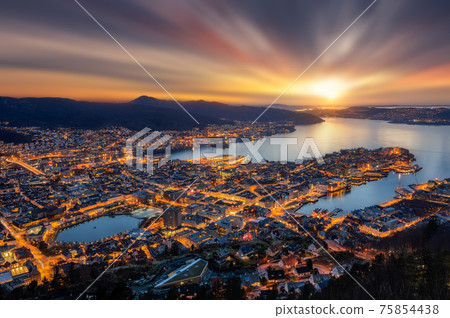 Panorama Floyen at sunset. Panorama Floyen at sunset. 75854438