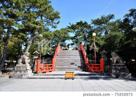 Sumiyoshi Taisha Arched Bridge (Sumiyoshi-ku, Osaka) 75858973