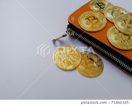 Virtual Currency Bitcoin 75860385