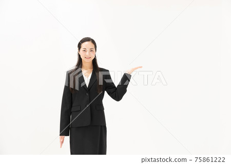 Business image middle woman Business image middle woman 75861222
