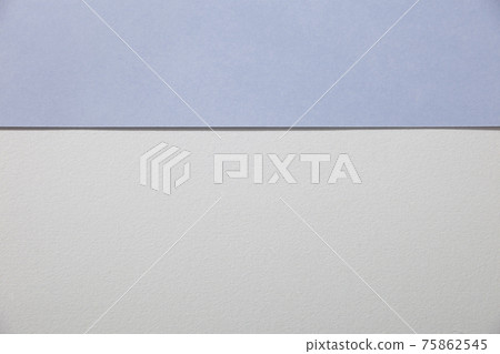 Combination of blue paper and white paper 75862545