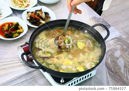 韓國食品,韓國食品,K-food,傳統食品,雞肉,泡菜, 韓國食品,韓國食品,K-food,傳統食品,雞肉,泡菜, 75864327
