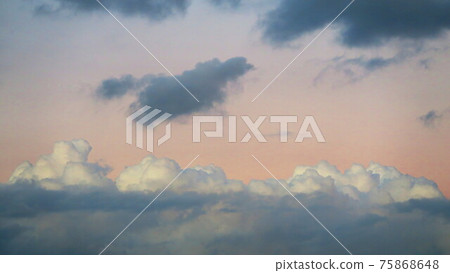 Scenery of the dusk sky with dark clouds 75868648
