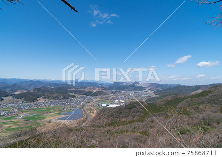 從高鳥山頂眺望的風景(烏澤遠足路線) 從高鳥山頂眺望的風景(烏澤遠足路線) 75868711