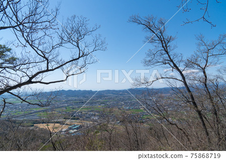 從高鳥山頂眺望的風景(烏澤遠足路線) 從高鳥山頂眺望的風景(烏澤遠足路線) 75868719