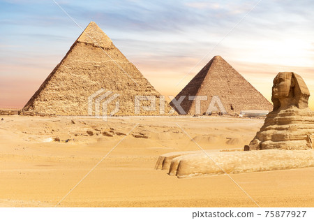 Famous Pyramids of Egypt and the Great Sphinx, Giza 75877927