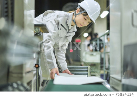 女業務工程師 女業務工程師 75884134
