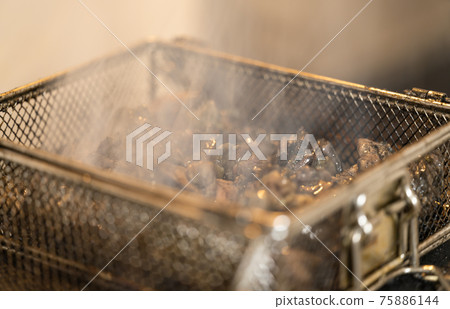 雞肉燒烤 雞肉燒烤 75886144