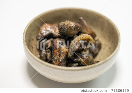 Charcoal grilling of chicken Charcoal grilling of chicken 75886159