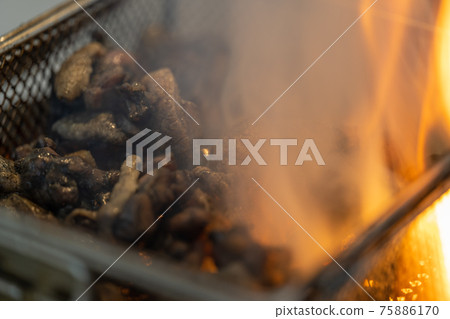 雞肉燒烤 雞肉燒烤 75886170
