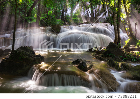 Pha Tad Waterfall. Pha Tad Waterfall. 75888211